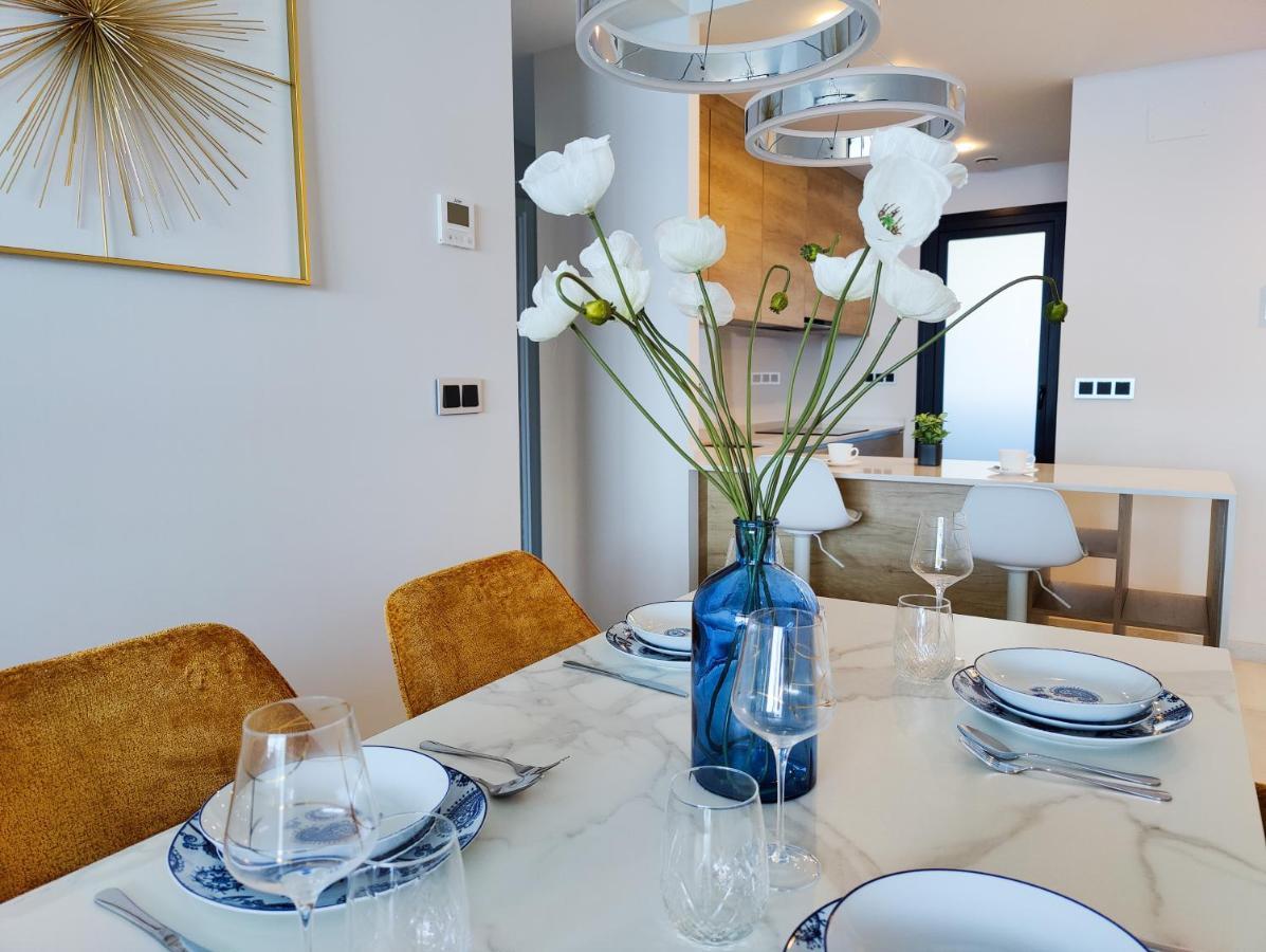 Sunset Waves Golden Apartments เบนิดอร์ม ภายนอก รูปภาพ