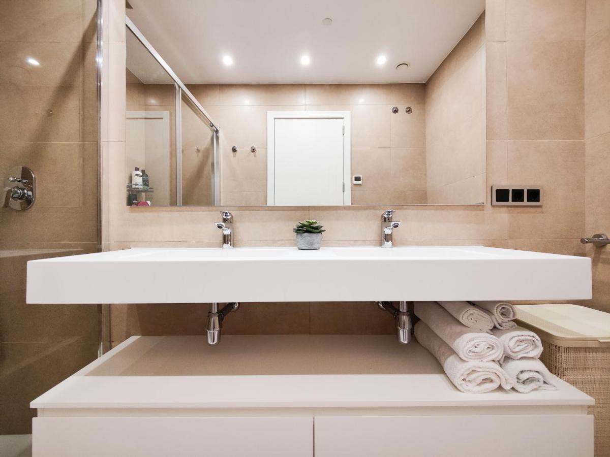 Sunset Waves Golden Apartments เบนิดอร์ม ภายนอก รูปภาพ